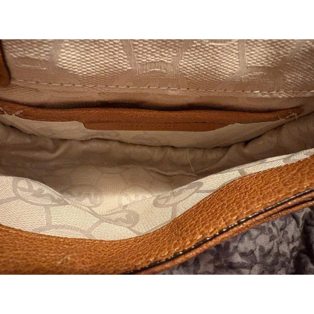 Michael Kors Saddle Flap Pebbled Leather Crossbody Bag Tan Acorn Silver Hardware - Picture 5 of 8